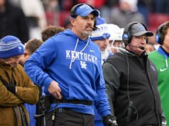 Floridský hráč Jon Sumrall najíma Kentucky DC Brada Whitea Syndikácia: The Courier-Journal