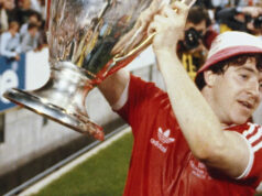 Forest fulcrum Robertson – „talentovaný, vysoko zručný, neuveriteľný ľavičiar z vonku“ Martin O'Neill a John Robertson