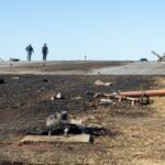 Fotografie zobrazujú vrak lietadla, pri ktorom zahynula legenda NASCAR Greg Biffle