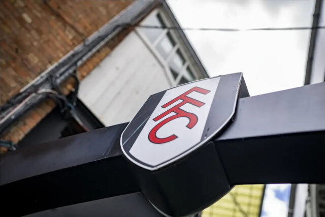 Fulham vs Manchester City (Premier League): Ukážka zápasu, Správy z Download app from appStore