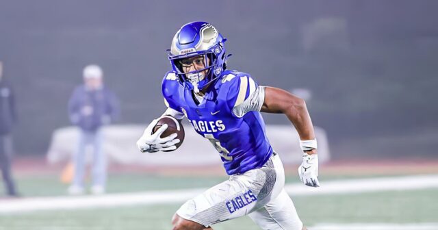 Futbalista roka 2025 podľa Times: Trent Mosley
