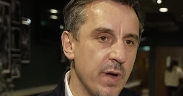 Gary Neville porovnáva Mo Salaha s Cristianom Ronaldom uprostred Liverpoolu Mohamed Salah