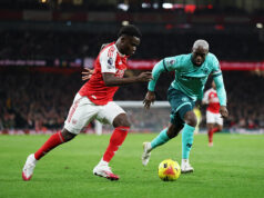 Gól roka? Hviezda Premier League skóruje priamo z rohu! Download app from appStore