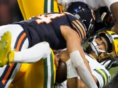 Green Bay Packers prehrali s Bears v predĺžení po zranení Jordana Love Green Bay Packers prehrali s Bears v predĺžení po zranení Jordana Love
