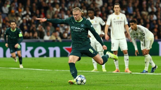 Haaland dáva gól, Mbappe z lavičky sleduje, ako Man City Haaland dáva gól, Mbappe z lavičky sleduje, ako Man City porazil v Lige majstrov Real Madrid 2:1