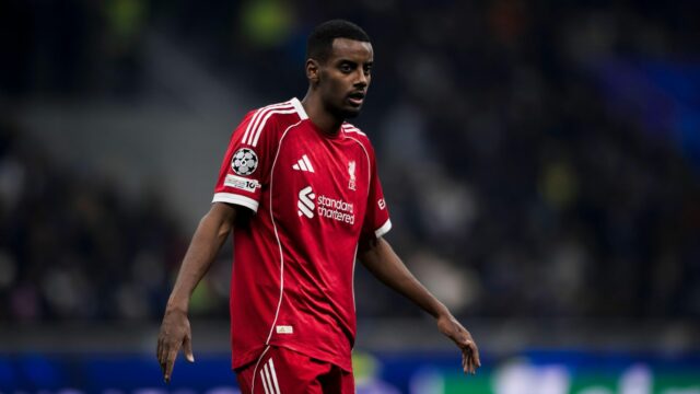 Hamann predpovedá, že The Reds v lete „predajú“ Isaka, „ak sa veci nezlepšia“
