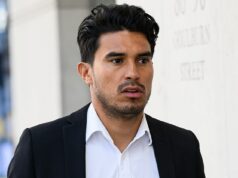Hanobená hviezda A-League Ulises Davila bude v roku 2026 odsúdená za korupčné správanie – keďže Football Australia vydáva vlastné zákazy za odstraňovanie škvŕn od troch ďalších pošpinených hráčov Ohrdnutá hviezda A-League Ulises Davila bude budúci rok odsúdená za korupčné správanie po tom, čo 19. decembra pokračovalo kauciu v Downing Center v Sydney.