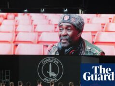 ‚Headphones Norm‘: Charlton zvýšte hlasitosť, aby si spomenul na fanúšika, ktorý sa dotkol životov | Charlton Athletic 'Headphones Norm': Charlton zvýšte hlasitosť, aby si spomenul na fanúšika, ktorý sa dotkol životov | Charlton Athletic