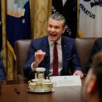 Hegseth prisľúbil ďalšie štrajky lodí uprostred obvinení, že porušil zákon | Vojenské