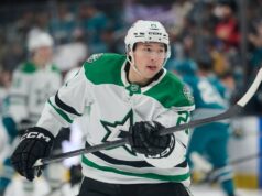 Hot Stars dúfajú, že budú pokračovať v napĺňaní siete proti Maple Leafs NHL: Dallas Stars v San Jose Sharks