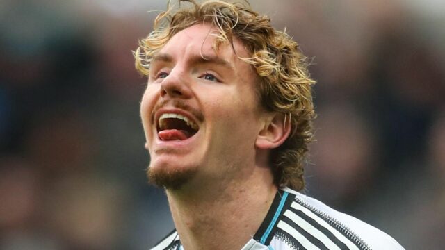 Howeova mágia návratu k základom zrušená známou krehkosťou
