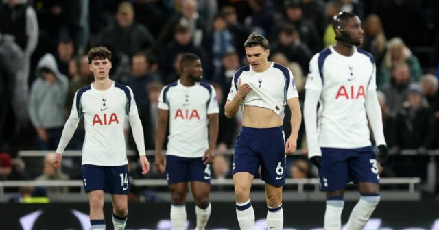 Hráči Tottenhamu majú mimoriadne zasadnutie, keďže vzniesli veľké obavy | Futbal | Šport

