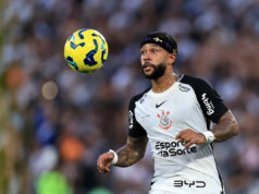 Hrdina Depay stráca v Timão chladnokrvnosť: Choďte robiť neporiadok niekam inam 😲 Hrdina Depay stráca v Timão chladnokrvnosť: Choďte robiť neporiadok niekam inam