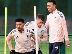 Hviezda Aston Villy sa „chce presťahovať“ uprostred 60 miliónov libier za prestup z Man Utd, ktorý ľutuje, že „vzťah je narušený“ Hviezda Aston Villy sa „chce presťahovať“ uprostred 60 miliónov libier za prestup z Man Utd, ktorý ľutuje, že „vzťah je narušený“