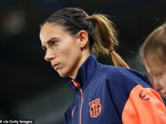 Hviezda Barcelony Aitana Bonmati podstúpi operáciu zlomenej nohy – a v apríli čelí pretekaniu s časom v kvalifikácii Španielska na MS s Anglickom Očakáva sa, že 27-ročný hráč vynechá značnú časť sezóny po tom, čo utrpel zranenie - potenciálne vrátane kvalifikácie Španielska na MS proti Anglicku budúci rok v apríli.