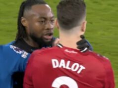 Hviezda Man Utd chytená za hrdlo, keď vypukne obrovská bitka | Futbal | Šport Hviezda Man Utd chytená za hrdlo, keď vypukne obrovská bitka | Futbal | Šport