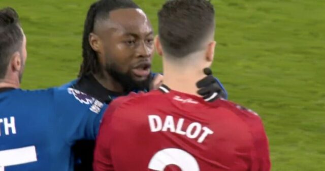 Hviezda Man Utd chytená za hrdlo, keď vypukne obrovská bitka Hviezda Man Utd chytená za hrdlo, keď vypukne obrovská bitka | Futbal | Šport