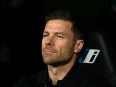 Hviezda Realu Madrid pomohla z ihriska so zranením proti Celte Vigo Hviezda Realu Madrid pomohla z ihriska so zranením proti Celte Vigo