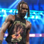 Hviezda WWE hovorí o sekaní ostrými nožmi od ostatných protivníkov