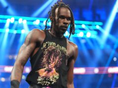 Hviezda WWE hovorí o sekaní ostrými nožmi od ostatných protivníkov Hviezda WWE hovorí o sekaní ostrými nožmi od ostatných protivníkov