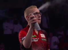 Hviezda šípok sa ospravedlňuje a odhaľuje zákulisie nadávania na incident s osou Ally Pally Jurjen van der Velde striekajúci osový sprej na majstrovstvách sveta v šípkach PDC