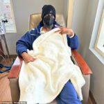 Randy Moss zdieľal nikdy predtým nevidenú fotografiu z nemocnice počas liečby rakoviny