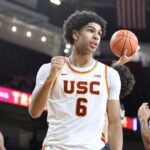 Jacob Cofie riadi mužský basketbal USC za štátom Washington