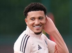 Jadon Sancho zapôsobil na Wayna Rooneyho s portrétom Aston Villy proti bývalému klubu Chelsea Jadon Sancho