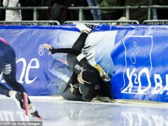 Jake Paul bezmocne sleduje, ako snúbenica opúšťa olympijskú kvalifikáciu v slzách po katastrofe Snúbenica Jakea Paula Jutta Leerdamová odišla z holandských olympijských pretekov po havárii v slzách