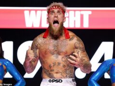 Jake Paul je bývalá hviezda Disney, ktorá uctieva Boha, známa riskantnými videami a kryptografickým škandálom… Tu je návod, ako si YouTuber vynútil svoj vstup do nesúladu Netflixu v hodnote 140 miliónov libier proti Anthonymu Joshuovi Jake Paul je bývalá hviezda Disney, ktorá uctieva Boha, známa riskantnými videami a kryptografickým škandálom... Tu je návod, ako si YouTuber vynútil svoj vstup do nesúladu Netflixu v hodnote 140 miliónov libier proti Anthonymu Joshuovi