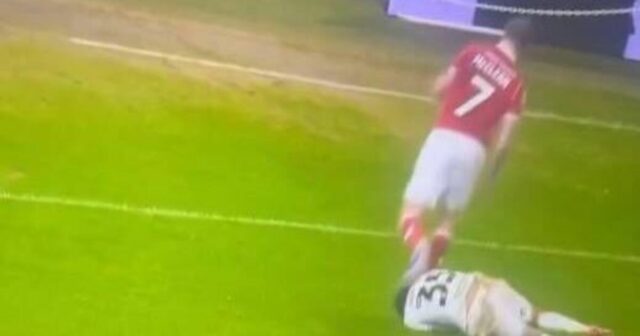 James McClean dostal zákaz po tom, čo sa objavili neviditeľné zábery z Wrexhamu | Futbal | Šport
