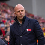 Jamie Redknapp sa obáva o výkony hviezdy Liverpoolu, nie je tým, čím bol