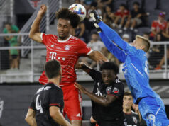 Jednou z podmienok pre Manchester United je vyložiť Joshuu Zirkzeeho v januári 2026 Jednou z podmienok pre Manchester United je vyložiť Joshuu Zirkzeeho v januári 2026