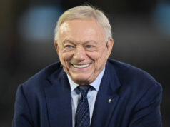 Jerry Jones po prehre Eagles MNF vs. logo pochodového šialenstva