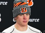 Joe Burrow upustil od úžasného obchodného náznaku po tom, čo strašný Cincinnati Bengals opäť vynechal play-off Joe Burrow upustil od úžasného obchodného náznaku po tom, čo strašný Cincinnati Bengals opäť vynechal play-off