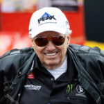 John Force posiela správu po odhalení hlavnej zostavy jazdcov tímu NHRA JFR