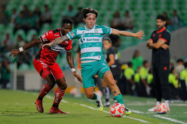 🚨 Jordan Carrillo sa pripája k Pumas ako ich nová posila pre rok 2026
