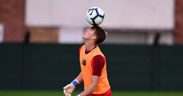 Dan Atherton začal trénovať so svojimi hrdinami ako brankár akadémie vo veku 15 rokov.