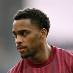 Hviezda Arsenalu Jurrien Timber