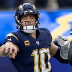 Justin Herbert si nezahrá vo finále základnej časti Chargers