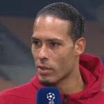 Kapitán Liverpoolu Van Dijk prerušil mlčanie o Salahovom spore o sloty | Futbal | Šport