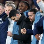 Mikel Arteta, manažér Arsenalu, čelil médiám po tom, čo jeho tím porazil Crystal Palace na penalty