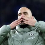 Enzo Maresca oslavuje