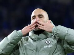 Každé slovo, ktoré Enzo Maresca povedal na fanúšikov Chelsea, skandovali jeho meno, víťazstvo Cardiffu, zranenie Estevaa Enzo Maresca oslavuje