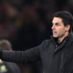 Mikel Arteta, manažér Arsenalu, odpovedá na otázky po víťazstve nad Wolves