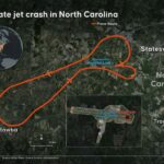 Greg Biffle sa rozpráva s Markom Martinom pred pretekmi série NASCAR Cup Series v Doveri. Zdroj: Getty