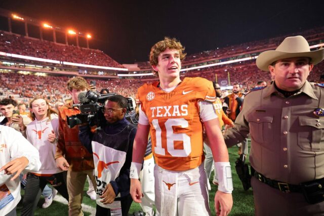 Kirk Herbstreit vysvetľuje, prečo si Arch Manning vyslúžil najvyššie ocenenie logo pochodového šialenstva