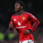 Kobbie Mainoo bol priamo ovplyvnený zranením Bruna Fernandesa, keď sa objavil plán prestupu z Man Utd | Futbal | Šport