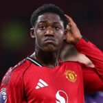 Kobbie Mainoo vypadol zo zostavy Man Utd proti Aston Ville posledným úderom | Futbal | Šport