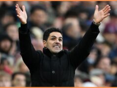 Kompletná tlačová konferencia Arsenalu Mikela Artetu od dnešného dňa Jurrien Timber v akcii za Arsenal proti Aston Ville